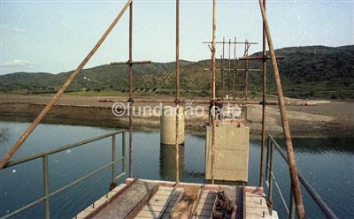 Aproveitamento hidroelectrico do Pocinho_Construção da barragem_008.jpg