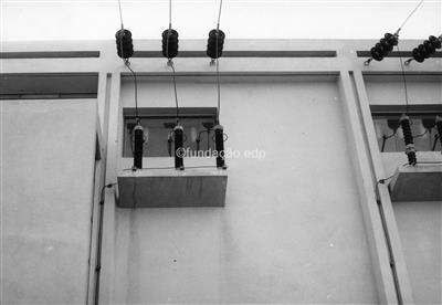 179716_0009_[Subestação 30-20 kV Lobito_equipamento]_27mar1963_SONEFE Gabinete de Fotografia.jpg