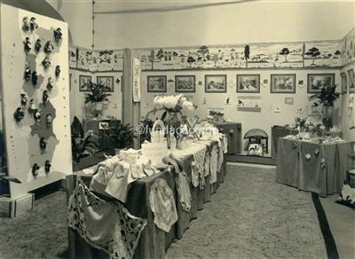 CRGE _ Escola para os filhos dos operários exposição de trabalhos manuais  _ 1940-11-26 _ Kurt Pinto _ 13965 _ 56.jpg