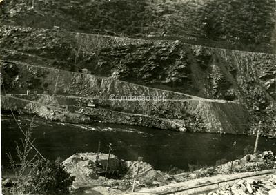 Aproveitamento hidroeléctrico da Valeira _ Passadeira entre as duas margens do rio Douro_1.jpg