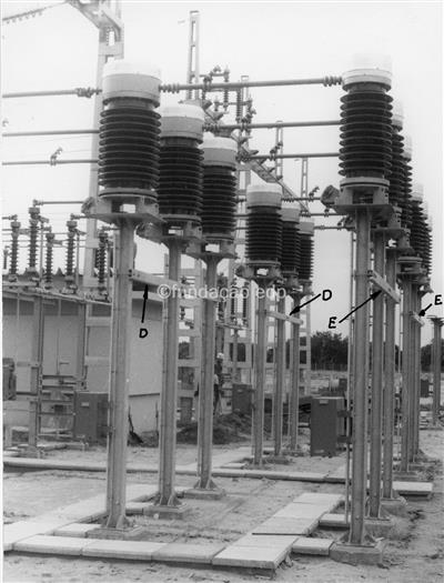 0006_Subestação do Infulene_TI e TT de 60 kV_28abr1972_FNI.jpg