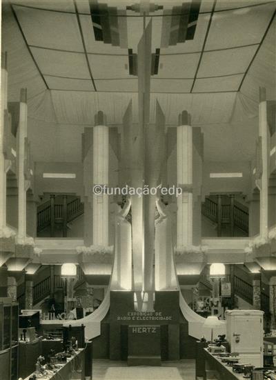 C.R.G.E. - VI Exposição de Rádio e Electricidade _ Detalhe  _ 1935-11-17 _ Kurt Pinto _ 15148 _ 32.jpg